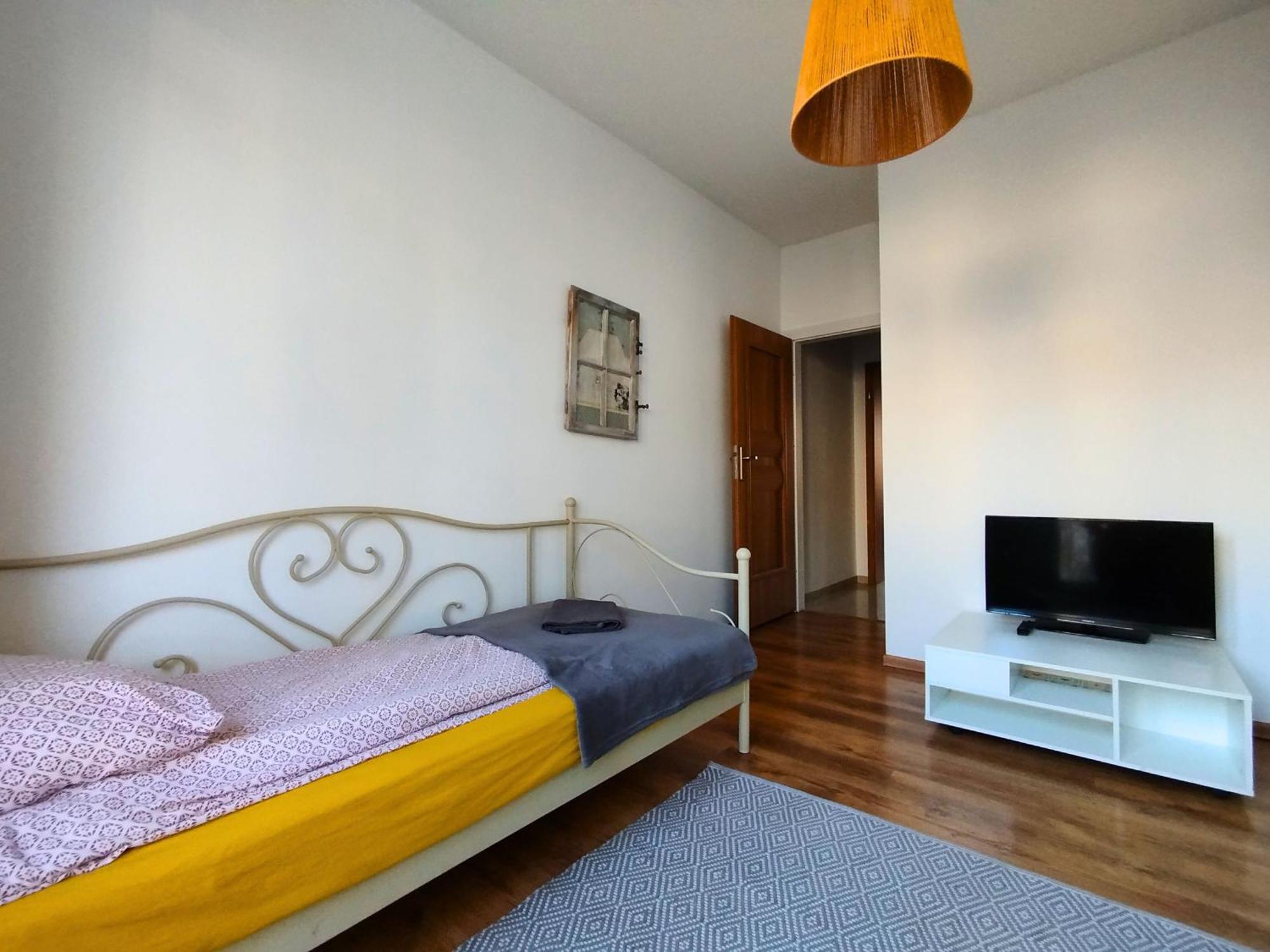 Apartament Z Ogrodem W Sercu Torunia Zewnętrze zdjęcie