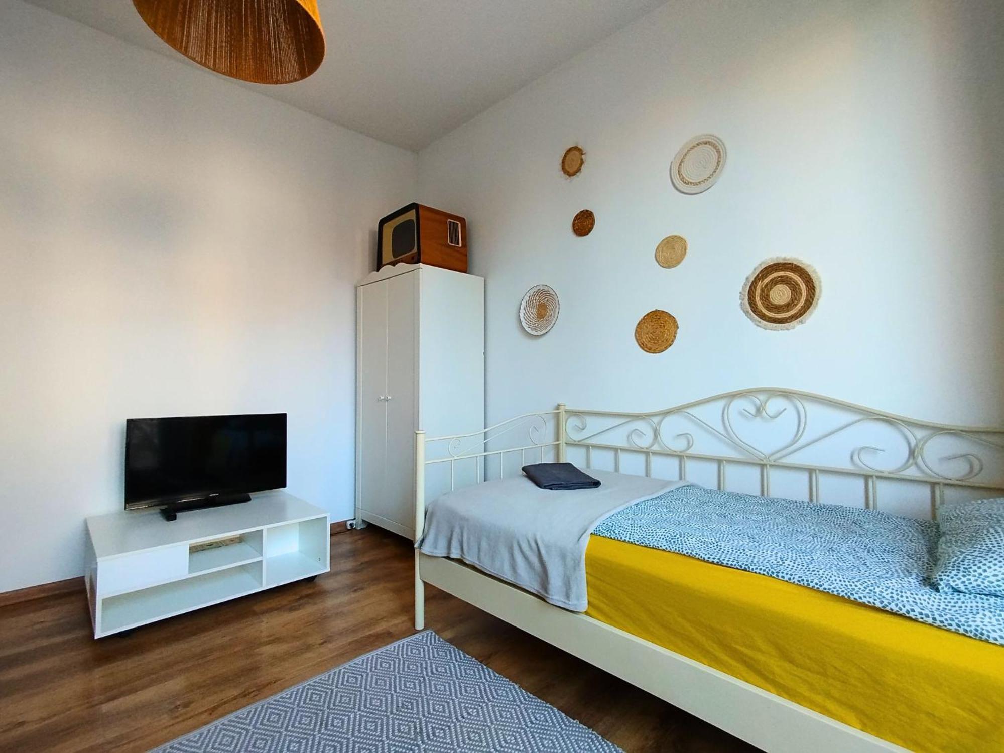 Apartament Z Ogrodem W Sercu Torunia Zewnętrze zdjęcie