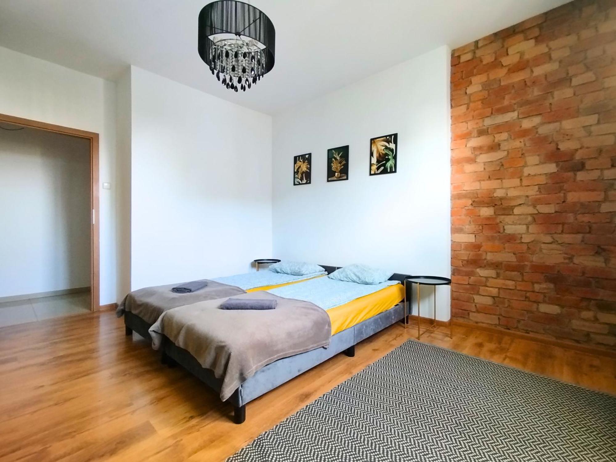 Apartament Z Ogrodem W Sercu Torunia Zewnętrze zdjęcie