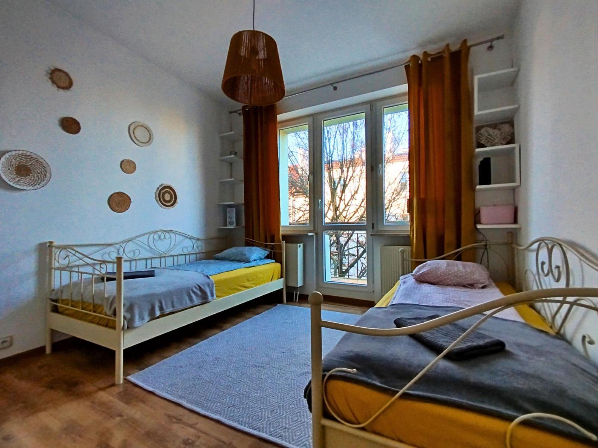 Apartament Z Ogrodem W Sercu Torunia Zewnętrze zdjęcie